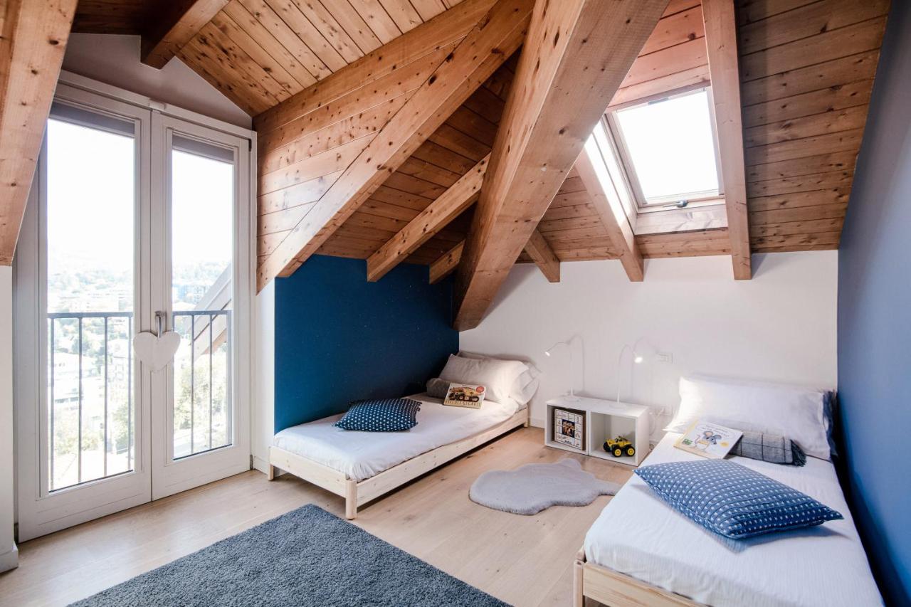 Modern Luxury Attic - Bymyhomeincomo Buitenkant foto